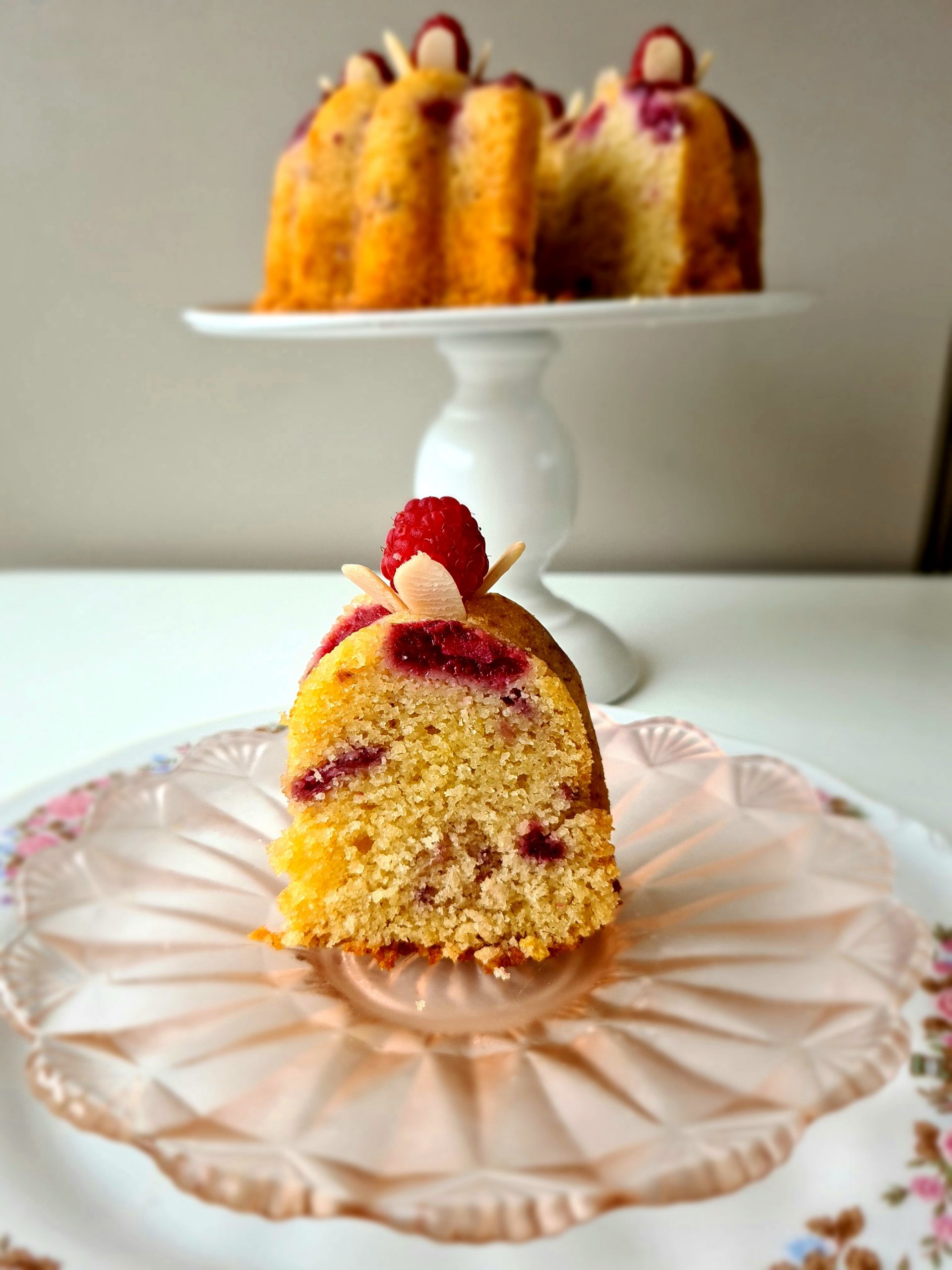 Receita de Bolo de Limão e Framboesa 