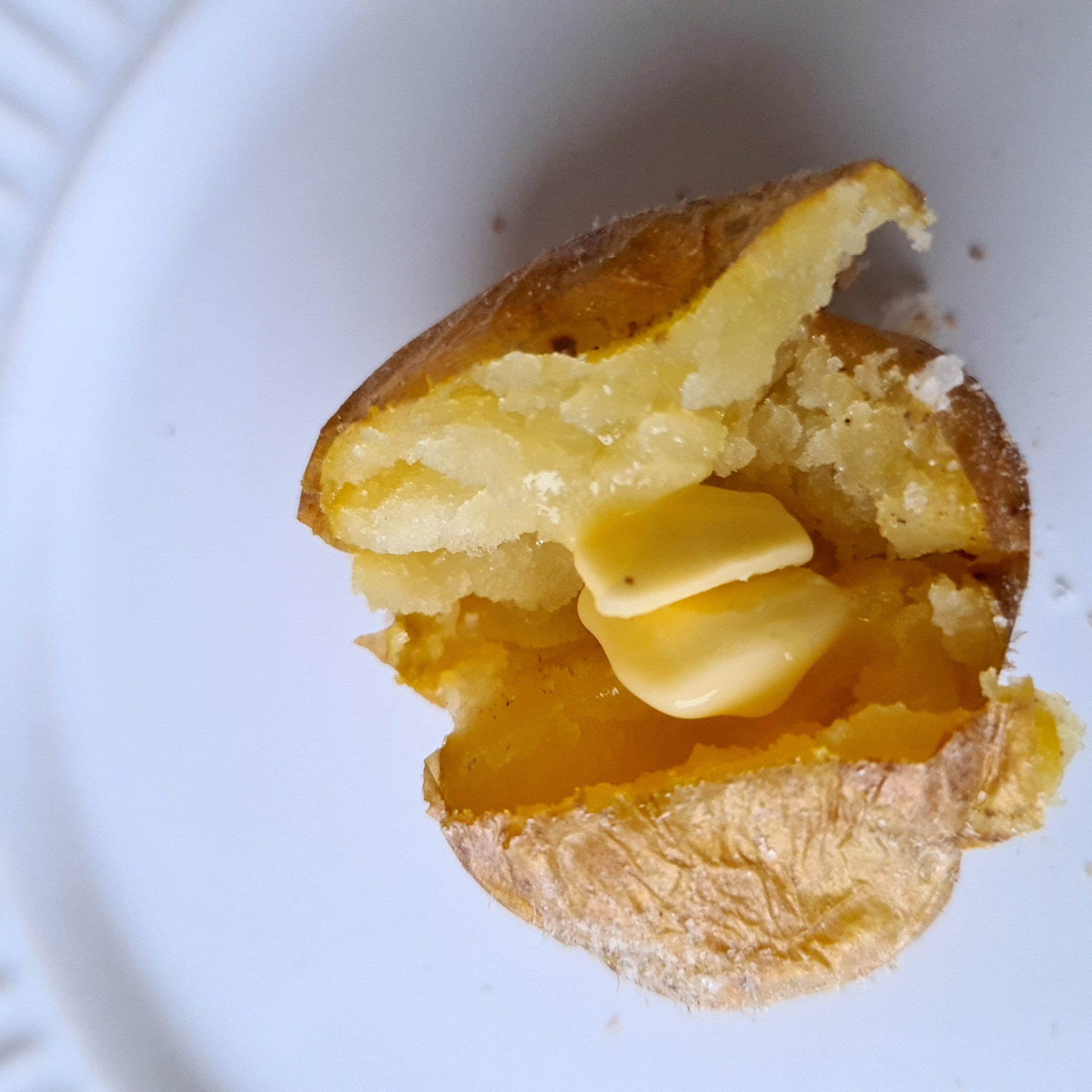 Receita de Batata Assada no Sal Grosso